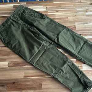 Old Navy Women's Olive Straight Leg Pants